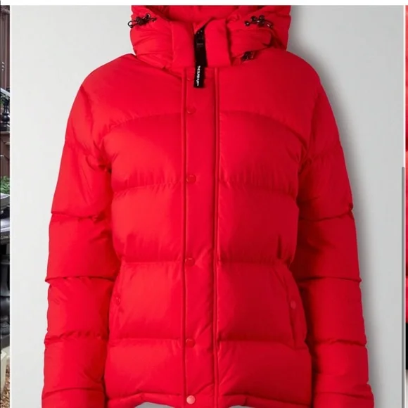 SOLD‼️‼️BNWT Super Puff Catalina - Size XS❤️ - Picture 3 of 12